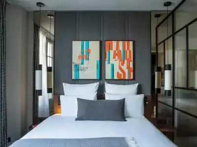 Maison Elle Paris - 55