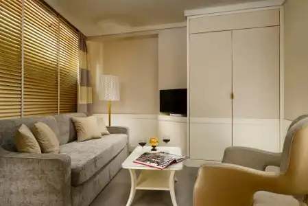 Ponte Vecchio Suites & Spa - 44