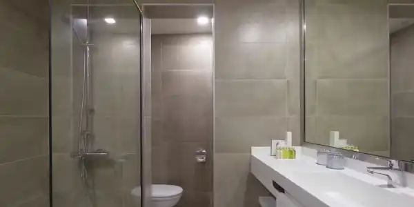 Occidental Sharjah Grand - 56