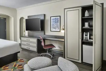 Indigo Cleveland Downtown by IHG - 7