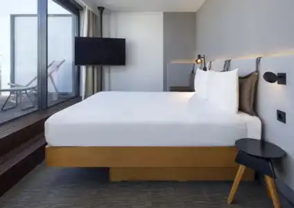 Moxy Lisbon City - 69