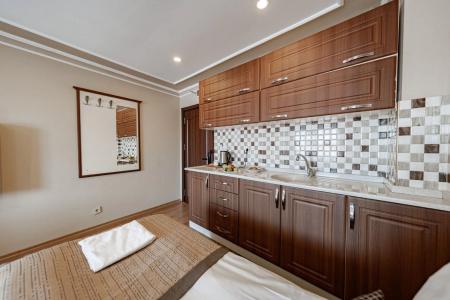 Grand Hamit - 80