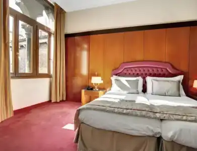 Dona Palace - 51