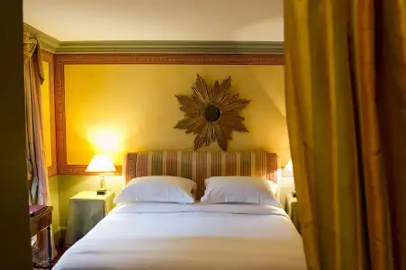L'Hotel - 52