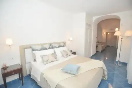 Core Amalfitano City Suites - 22
