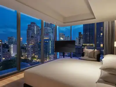 Hyatt Regency Bangkok Sukhumvit - 44