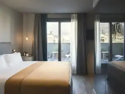Yurbban Trafalgar - 21