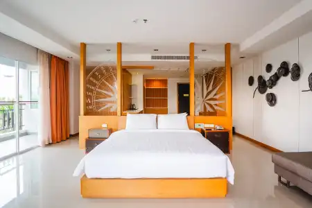Welcome World Beachfront Resort - 53