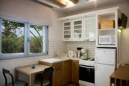 Artemis Village Apartments & Studios - 18