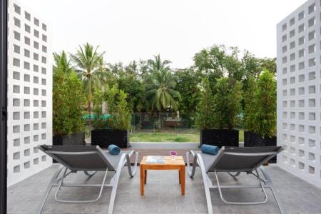 Anona Beachfront Phuket Resort - 48