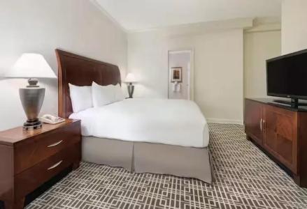 Hilton Houston Post Oak by the Galleria - 51