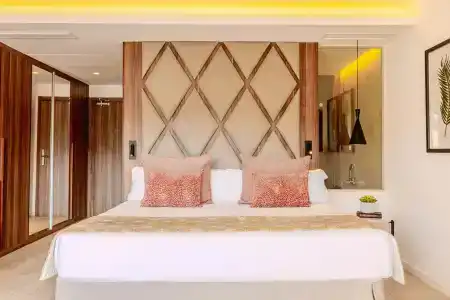 Zafiro Palace - 37