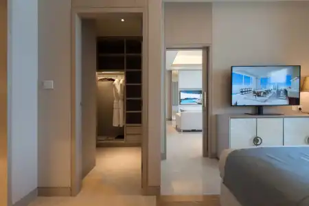 FIVE Luxe JBR - 45