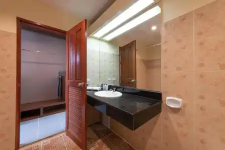 Blue Beach Grand Resort and Spa - 12