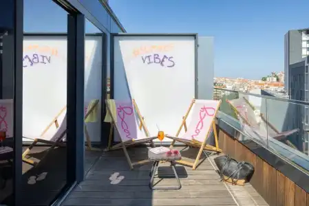 Moxy Lisbon City - 65
