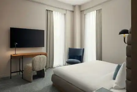 Courtyard By Marriott - 61