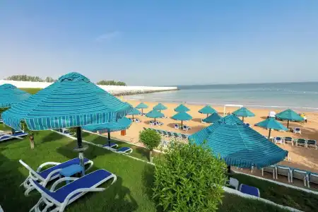 BM Beach Resort - 20