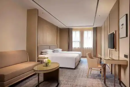Courtyard by Marriott Shanghai International Tourism and Resorts Zone - 7