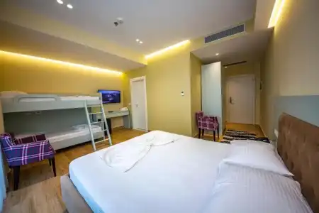 Bella Vista - 3