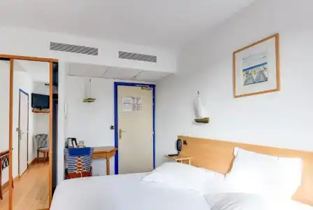 Kyriad Saint Malo centre Plage - 47