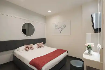 Value Balestier - 40