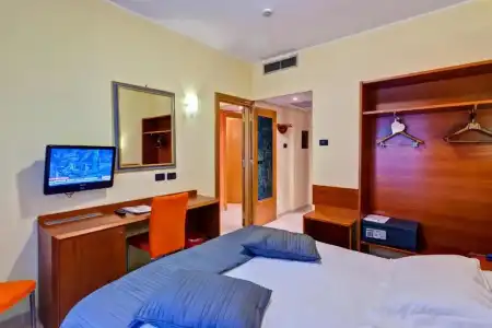 Best Western Blu Roma - 34