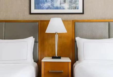 Doubletree Chelsea - 16