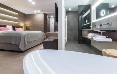 ElisabethPremium Private Retreat - 60