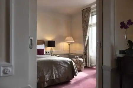 Bellevue Palace - 72