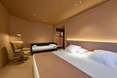 Barcelona Princess - 9