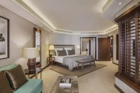 Royal Palm Beachcomber Luxury - 50