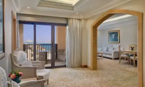 DoubleTree by Hilton Resort & Spa Marjan Island - 76