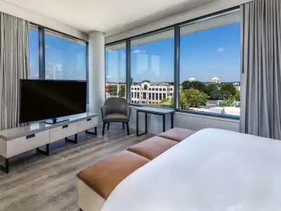 Hyatt Centric Charlotte/Southpark - 41