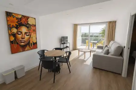 Vistasol Apartments - 13