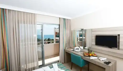 Insula Resort & Spa - 31