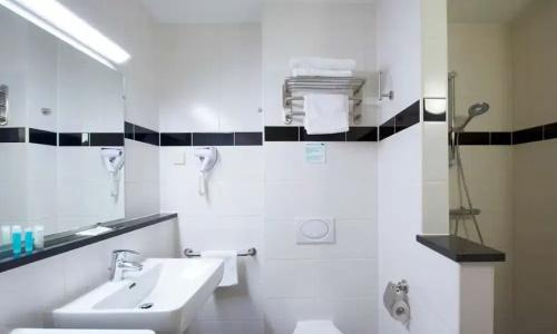 Best Western Plus Amsterdam Airport - 40