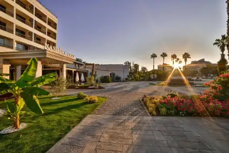 Nashira City Resort - 25