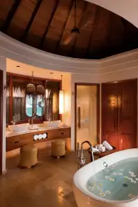 Constance Halaveli Maldives - 50
