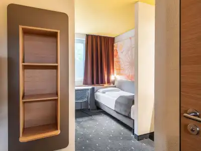 B&B Schweinfurt-Süd - 50