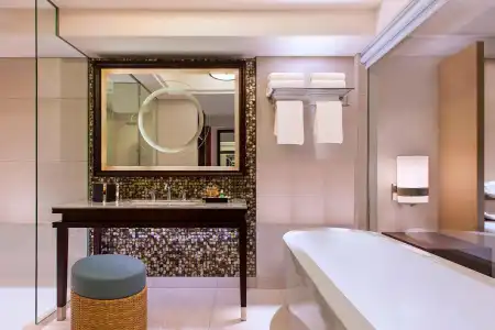 Sheraton Bali Kuta Resort - 22