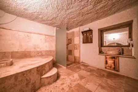 Zeus Cave Suites - 95