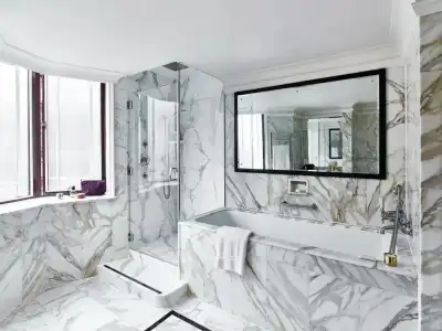 The Dorchester - 116