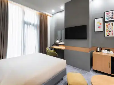 Holiday Inn - Republic Square, an IHG - 41