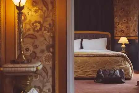 L'Hotel - 65