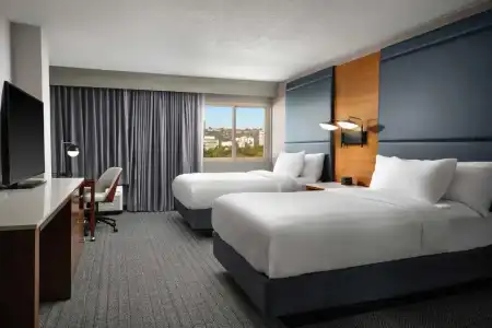 Courtyard by Marriott Los Angeles Century City/Beverly Hills - 7