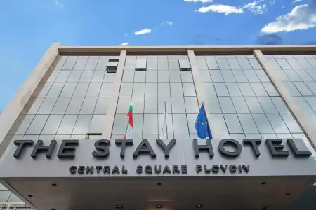 The Stay - 3