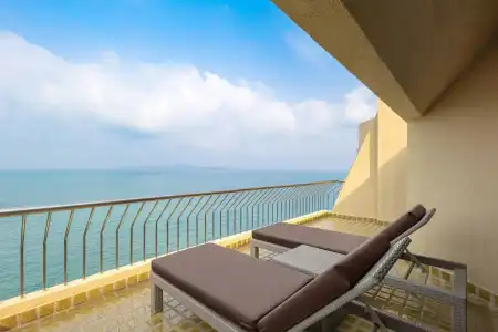 Royal Cliff Beach Pattaya - 76