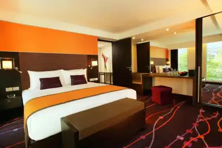 Radisson Suites Bangkok Sukhumvit - 60