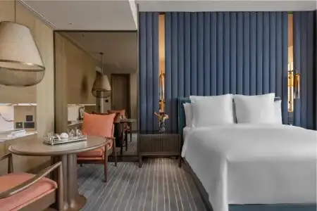 Four Seasons Mumbai - 4