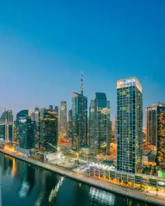 Renaissance Business Bay - 20